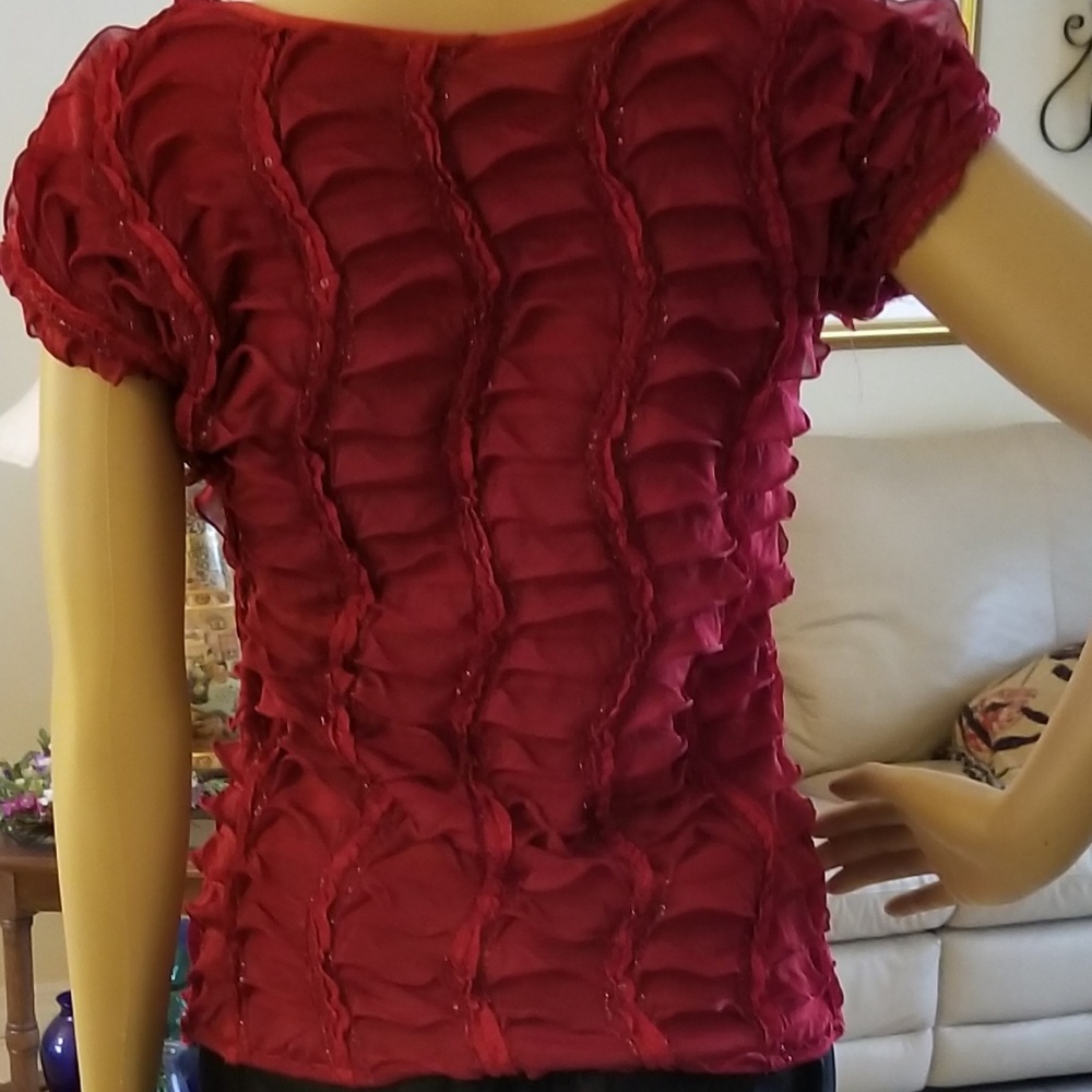 Ruffle Detail Top - Picture 5 of 6